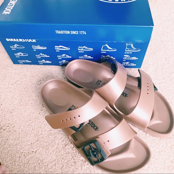 Birkenstock Shoes - 💥HP💥Birkenstock Sandal 🌷